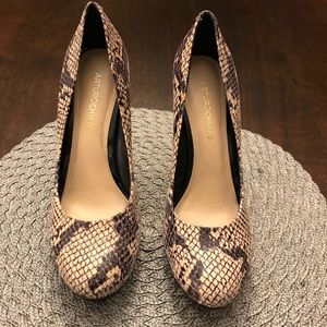 Arturo Chiang Snake Print platform heels